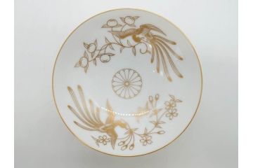 深川製　皇室　御下賜品　菊御紋　金彩　染付　盃7客セット(杯、酒器、和食器、鳳凰、箱付き)(R-074799)
