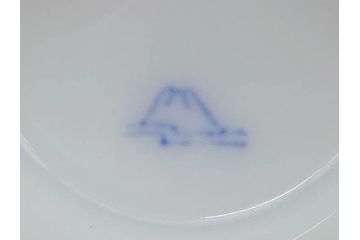 深川製　皇室　御下賜品　菊御紋　金彩　染付　盃7客セット(杯、酒器、和食器、鳳凰、箱付き)(R-074799)