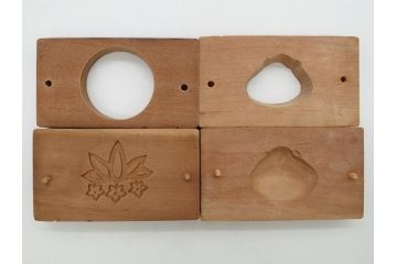 アンティーク雑貨　菓子型25点セット(菓子木型、木製、蛤、ハマグリ、紅葉、もみじ、銀杏、イチョウ、桔梗、キキョウ、コスモス、梅、ひさご、人参、ニンジン、蓮葉、松ぼっくり、うたかた)(R-074801)