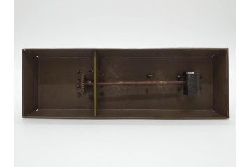 ジャンク品　戦前　ブリキのおもちゃ　鶏にエサをあげる少年　東洋堂　日本製(ゼンマイ式玩具、にわとり、ニワトリ、鳥、当時物)(R-074812)