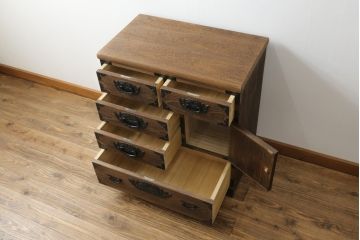 中古　高級品　国産工芸家具　躍動感ある龍の金具が魅力的なからくり付き総桐民芸箪笥(総桐箪笥、総桐たんす、和箪笥、収納タンス、整理タンス、引き出し)(R-074842)