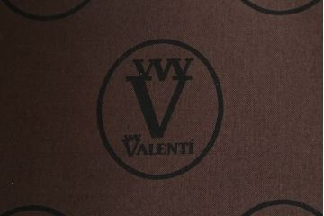 中古　スペイン製　バロッサバレンティ(VARO,S.A. VALENTI)　本革の味わい深い風合いが魅力の1人掛けソファ(一人掛けソファ、1P、アームソファ、レザーソファ)(R-074845)
