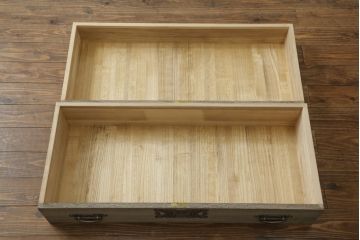 中古　会津松本(會津松本)　東西館　上品な金具付き総桐箪笥(小袖タンス、和タンス、衣装箪笥、総桐たんす、着物箪笥)(R-074846)