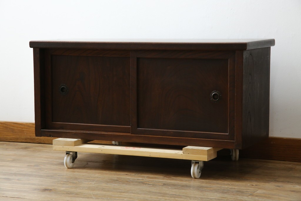 和製アンティーク　三方欅(ケヤキ)材　引き出し付きのシンプルなローボード　(R-074848)