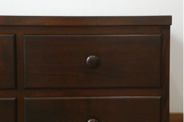 中古　松本民芸家具　落ち着きのある佇まいが魅力的なローチェスト(テレビ台、テレビボード、ローボード、収納箪笥、引き出し)(R-074851)