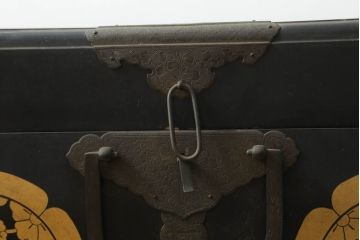 和製アンティーク　時代の流れを感じさせる昔ながらの挟み箱(時代箱、収納箱)(R-074861)