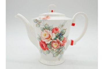 オールドノリタケ　NORITAKE　薔薇文様のデザインが上品な印象を与えるティーセット(バラ、ティーカップ&ソーサー6客、ティーポット、シュガーポット、ミルクポット、クリーマー、C&S、洋食器)(R-074867)
