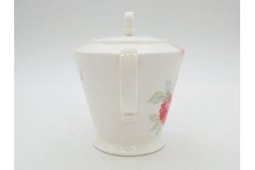 オールドノリタケ　NORITAKE　薔薇文様のデザインが上品な印象を与えるティーセット(バラ、ティーカップ&ソーサー6客、ティーポット、シュガーポット、ミルクポット、クリーマー、C&S、洋食器)(R-074867)