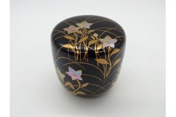 蒔絵　螺鈿　それぞれのデザインが美しく和の雰囲気を引き立てる棗3個セット(秋草、大棗、牡丹、春の野、寸切、荒井喜峰、茶道具、茶筒、茶器、漆器、共箱付き)(R-074873)