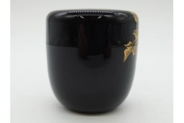蒔絵　螺鈿　それぞれのデザインが美しく和の雰囲気を引き立てる棗3個セット(秋草、大棗、牡丹、春の野、寸切、荒井喜峰、茶道具、茶筒、茶器、漆器、共箱付き)(R-074873)