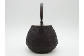 大正〜昭和初期　銀つまみ　重厚感のある佇まいが魅力の鉄瓶(湯沸、湯瓶、茶道具、茶器)(R-074875)