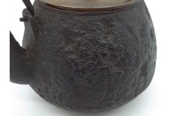 大正〜昭和初期　銀つまみ　重厚感のある佇まいが魅力の鉄瓶(湯沸、湯瓶、茶道具、茶器)(R-074875)