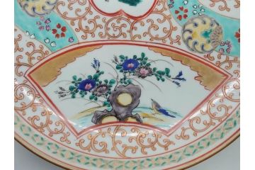 明治　九谷　花鳥風景　窓絵　唐草図　角福　中皿&小皿&ぐい呑み&そば猪口2客　丁寧に描かれた色絵が素敵な5点セット(蕎麦猪口、酒器、おちょこ、湯呑み、湯のみ、和皿、和食器)(R-074879)