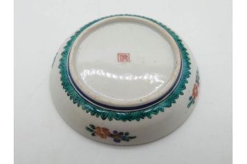 明治　九谷　花鳥風景　窓絵　唐草図　角福　中皿&小皿&ぐい呑み&そば猪口2客　丁寧に描かれた色絵が素敵な5点セット(蕎麦猪口、酒器、おちょこ、湯呑み、湯のみ、和皿、和食器)(R-074879)