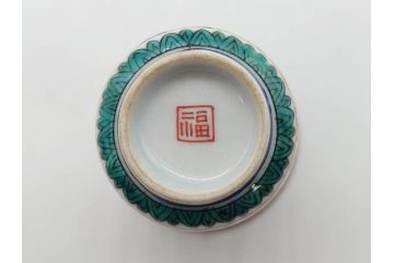 明治　九谷　花鳥風景　窓絵　唐草図　角福　中皿&小皿&ぐい呑み&そば猪口2客　丁寧に描かれた色絵が素敵な5点セット(蕎麦猪口、酒器、おちょこ、湯呑み、湯のみ、和皿、和食器)(R-074879)