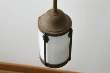 アンティーク照明　レトロな雰囲気が魅力的な天井照明(吊り下げ照明、ペンダントライト)(R-074896)