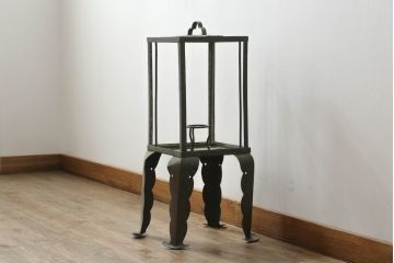 アンティーク家具　真鍮　経年の風合いとデザインが素敵なの行灯(行燈、照明、スタンド)(R-074899)