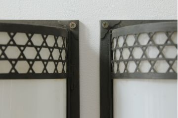 アンティーク雑貨　和製アンティーク　真鍮製　和の趣あふれる壁掛け照明シェード2点セット(照明カバー、ウォールランプ、ウォールカバー)(R-074901)