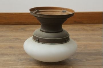 アンティーク照明　丸みを帯びたデザインが可愛らしい天井ライトカバー(天井照明)(R-074925)