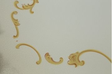 中古　美品　SILIK(シリック)　気品溢れる佇まいが目を引くワゴンテーブル(トロリー、キッチンワゴン)(R-074930)