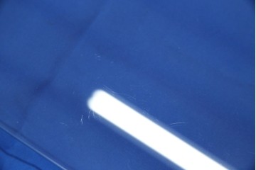 中古　美品　SILIK(シリック)　気品溢れる佇まいが目を引くワゴンテーブル　(R-074930)