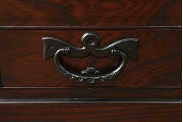 中古　岩谷堂箪笥　和のお部屋づくりにおすすめな火鉢(木製火鉢、囲炉裏テーブル、ローテーブル、座卓)(R-074931)