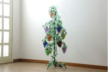 中古　イタリア製　トーソー社(TOSO CESARE)　ムラーノガラス(Murano　Glass)　ブドウ(葡萄、ぶどう)　13灯　空間のアクセントになるスタンドライト(フロアスタンド、スタンド照明、フロア照明、ベネチアングラス、ヴェネチアングラス、ムラノガラス)(定価約130万円)(R-074933)