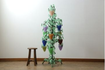 中古　イタリア製　トーソー社(TOSO CESARE)　ムラーノガラス(Murano　Glass)　ブドウ(葡萄、ぶどう)　13灯　空間のアクセントになるスタンドライト(フロアスタンド、スタンド照明、フロア照明、ベネチアングラス、ヴェネチアングラス、ムラノガラス)(定価約130万円)(R-074933)