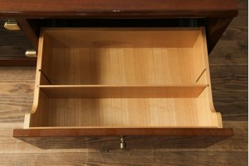 中古　カリモク家具(karimoku)　domani(ドマーニ)　Forza(フォルザ)シリーズ　堂々とした佇まいが魅力的なシアターボード(テレビ台、テレビボード、リビングボード、ローボード、収納棚、戸棚)(定価約73万円)(R-074937)