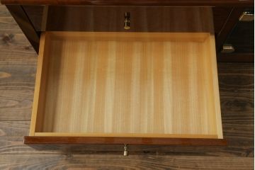 中古　カリモク家具(karimoku)　domani(ドマーニ)　Forza(フォルザ)シリーズ　堂々とした佇まいが魅力的なシアターボード(テレビ台、テレビボード、リビングボード、ローボード、収納棚、戸棚)(定価約73万円)(R-074937)