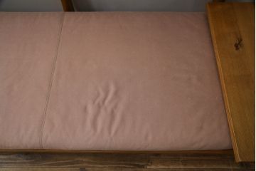中古　飛騨産業　キツツキ　森のことば　両肘付きソファ3P(SN105SO)　木のぬくもりを感じる3人掛けソファ(三人掛け、トリプルソファ、アームソファ)(R-074938)