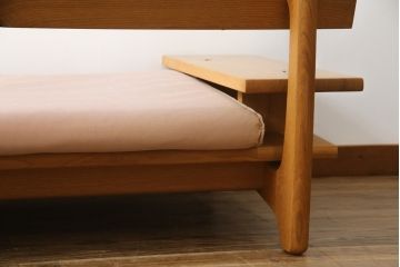 中古　飛騨産業　キツツキ　森のことば　両肘付きソファ3P(SN105SO)　木のぬくもりを感じる3人掛けソファ(三人掛け、トリプルソファ、アームソファ)(R-074938)