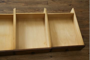 中古　ナラ材　えぞ民芸(インテリアEZO)　深みのある色合いと堂々とした佇まいが魅力的な両袖机(ワークデスク、ニーホールデスク、プレジデントデスク、在宅用、在宅ワーク用)(R-074950)