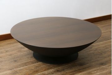 中古　Cassinaixc.(カッシーナイクスシー)　TRIA(トリア)　置くだけで絵になる!! 和のテイストも感じられるローテーブル(センターテーブル、ラウンドテーブル、丸テーブル、リビングテーブル)(R-074951)