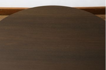 中古　Cassinaixc.(カッシーナイクスシー)　TRIA(トリア)　置くだけで絵になる!! 和のテイストも感じられるローテーブル(センターテーブル、ラウンドテーブル、丸テーブル、リビングテーブル)(R-074951)