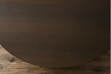 中古　Cassinaixc.(カッシーナイクスシー)　TRIA(トリア)　置くだけで絵になる!! 和のテイストも感じられるローテーブル(センターテーブル、ラウンドテーブル、丸テーブル、リビングテーブル)(R-074951)