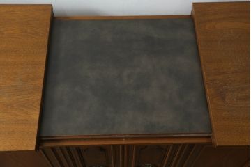 中古　美品　DREXEL HERITAGE(ドレクセルヘリテイジ)　FRANCESCA(フランチェスカ)シリーズ　拡張式の天板が付いたサイドボード(サーバー、カウンター、収納棚、キャビネット)(R-074955)