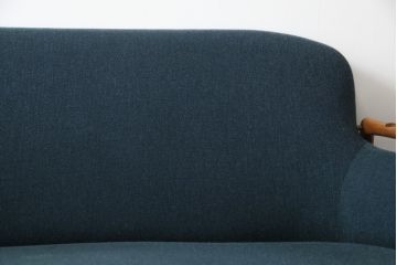 中古　超希少　キタニ(KITANI)　フィン・ユール(FINN JUHL)デザイン　FJ-02　美しいデザインが魅力の2人掛けソファ(2P、二人掛け)(R-074956)