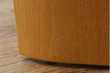 中古　arflex(アルフレックス)　VISTA(ヴィスタ)　洗練されたデザインが目を惹くセラミック天板付きテレビボード(テレビ台、ローボード、リビングボード)(定価約72万円)(R-074959)