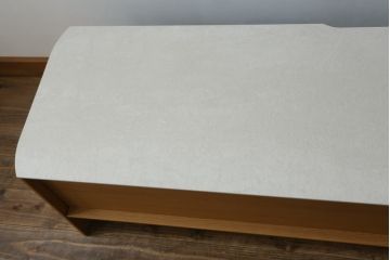 中古　arflex(アルフレックス)　VISTA(ヴィスタ)　洗練されたデザインが目を惹くセラミック天板付きテレビボード(テレビ台、ローボード、リビングボード)(定価約72万円)(R-074959)