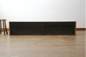 中古　arflex(アルフレックス)　VISTA(ヴィスタ)　洗練されたデザインが目を惹くセラミック天板付きテレビボード(テレビ台、ローボード、リビングボード)(定価約72万円)(R-074959)