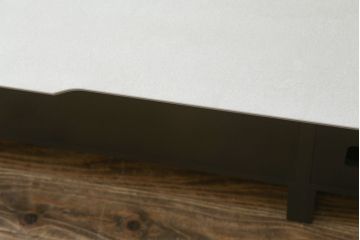 中古　arflex(アルフレックス)　VISTA(ヴィスタ)　洗練されたデザインが目を惹くセラミック天板付きテレビボード(テレビ台、ローボード、リビングボード)(定価約72万円)(R-074959)