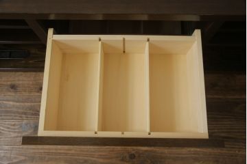 中古　美品　カリモク家具(karimoku)　domani(ドマーニ)　Morganton(モーガントン)　上品な佇まいのテレビ台(テレビボード、リビングボード、ローボード、収納棚、戸棚)(R-074960)