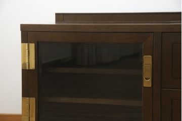 中古　美品　カリモク家具(karimoku)　domani(ドマーニ)　Morganton(モーガントン)　上品な佇まいのテレビ台(テレビボード、リビングボード、ローボード、収納棚、戸棚)(R-074960)