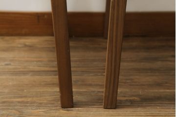 中古　美品　北海道旭川家具　CONDE HOUSE(カンディハウス)　シンプルなデザインがインテリアに取り入れやすいアームチェア2脚セット(ダイニングチェア、椅子、イス)(定価1脚で約18万円)(R-074961)
