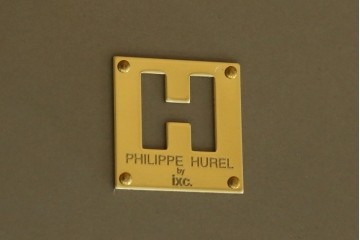 中古　美品　Cassinaixc.(カッシーナイクスシー)　PHILIPPE HUREL(フィリップ・ユーレル)デザイン　SARDANE(サルダン)　ローテーブル　定価約36万円　(R-074962)