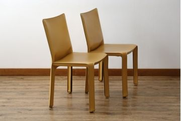 中古　美品　Cassina(カッシーナ)　412　CAB(キャブ)　MARIO BELLINI(マリオベリーニ)　シンプルモダンな空間づくりに活躍するアームレスチェア2脚セット(ダイニングチェア、椅子、イス、バラ売り可能)(定価2脚で約47万9千円)(R-074963)