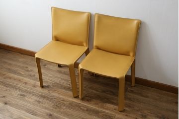 中古　美品　Cassina(カッシーナ)　412　CAB(キャブ)　MARIO BELLINI(マリオベリーニ)　シンプルモダンな空間づくりに活躍するアームレスチェア2脚セット(ダイニングチェア、椅子、イス、バラ売り可能)(定価2脚で約47万9千円)(R-074963)