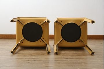 中古　美品　Cassina(カッシーナ)　412　CAB(キャブ)　MARIO BELLINI(マリオベリーニ)　シンプルモダンな空間づくりに活躍するアームレスチェア2脚セット(ダイニングチェア、椅子、イス、バラ売り可能)(定価2脚で約47万9千円)(R-074963)