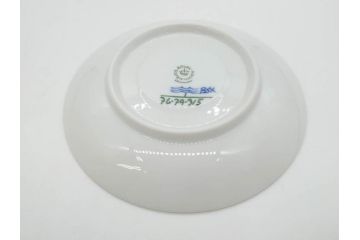デンマーク　ROYAL COPENHAGEN(ロイヤルコペンハーゲン)　ブルーフルーテッド　ハーフレース　プレイン　洗練されたデザインが優美な印象を与えるティーカップ&ソーサー・クリーマーセット(C&S、ミルクポット、ミルクジャー、洋食器)(R-074975)